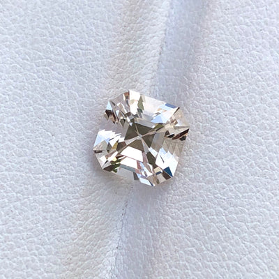 3.15 Carats Faceted Imperial White Topaz