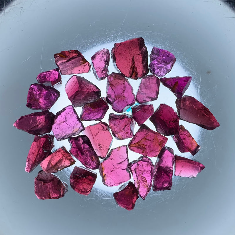 27.41 Grams Facet Rough Pink Rhodolite Garnet