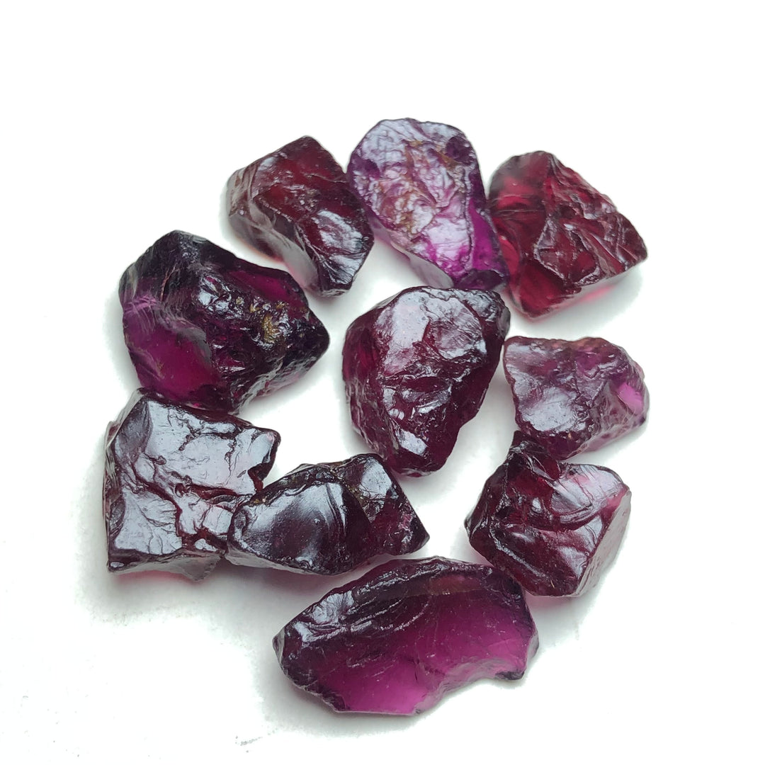 12.4 Grams Facet Rough Rhodolite Garnet - Noble Gemstones®