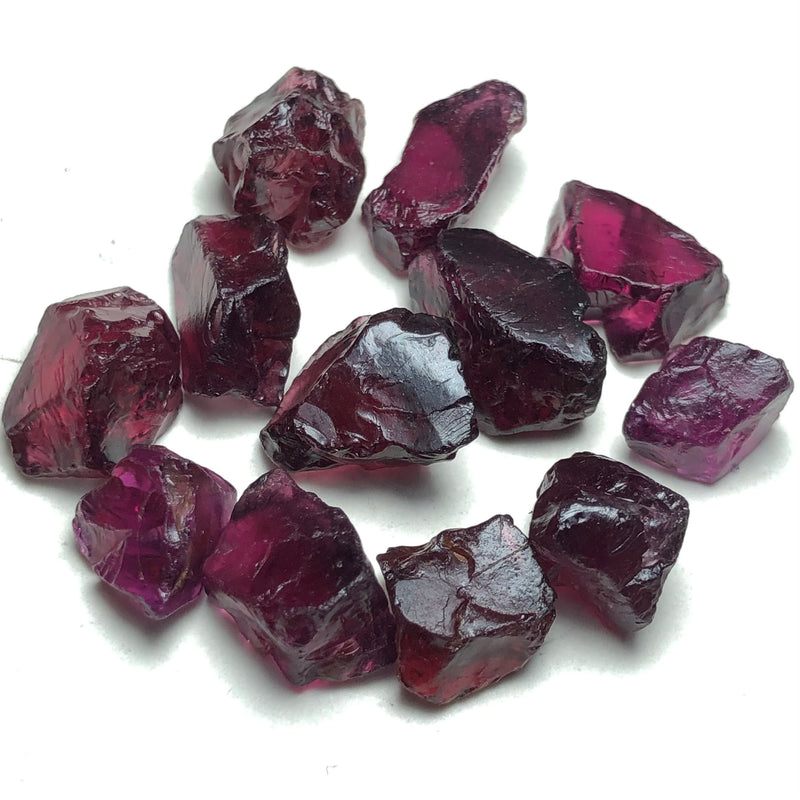 13.39 Grams Facet Rough Rhodolite Garnet - Noble Gemstones®