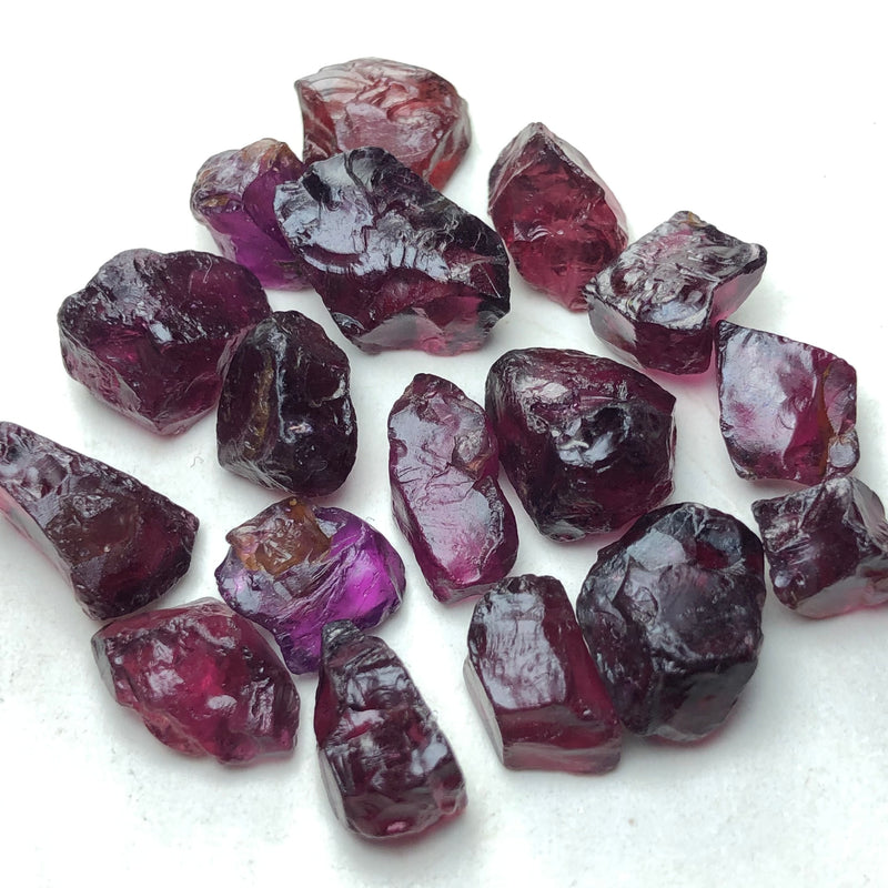 16.24 Grams Facet Rough Rhodolite Garnet - Noble Gemstones®
