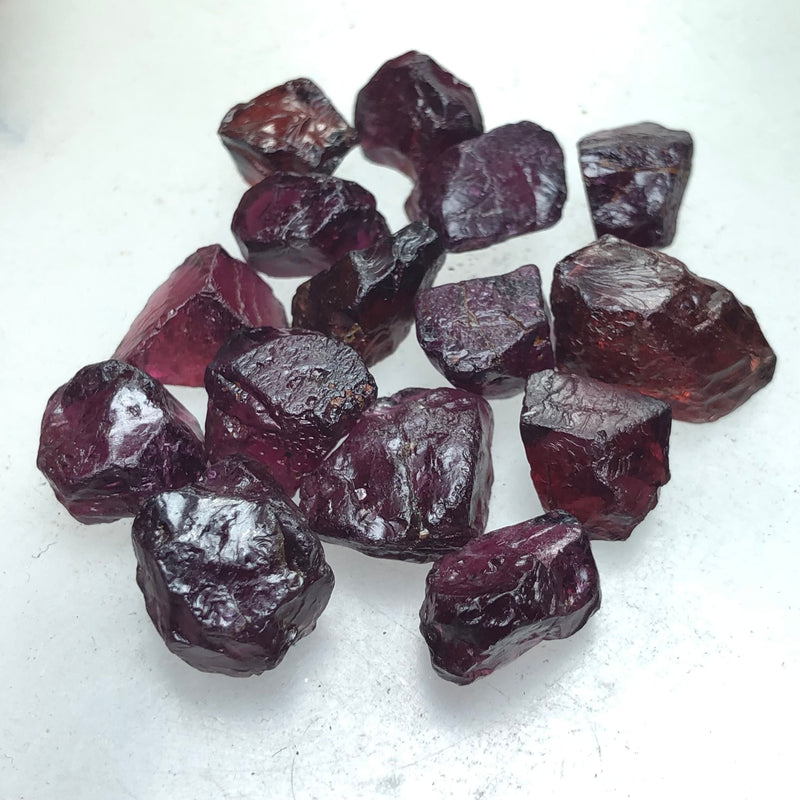 20.91 Grams Facet Rough Rhodolite Garnet - Noble Gemstones®