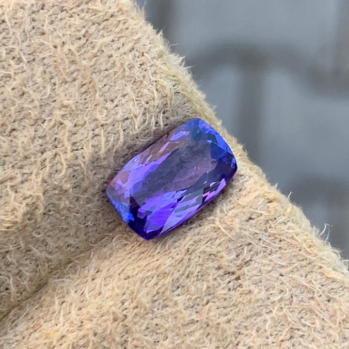 1.45 Carats Faceted Blue Tanzanite