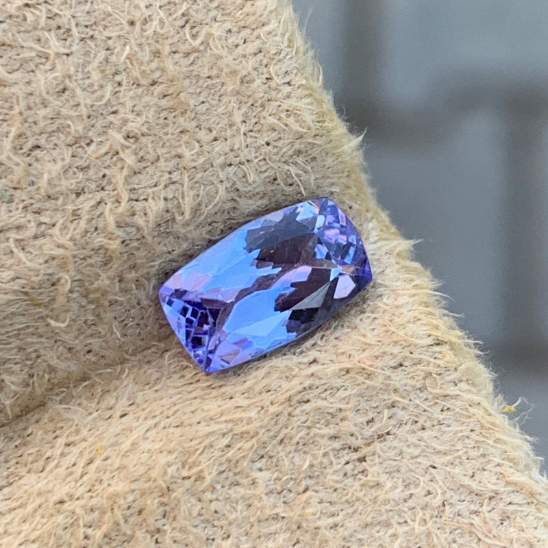 1.05 Carats Faceted Blue Tanzanite