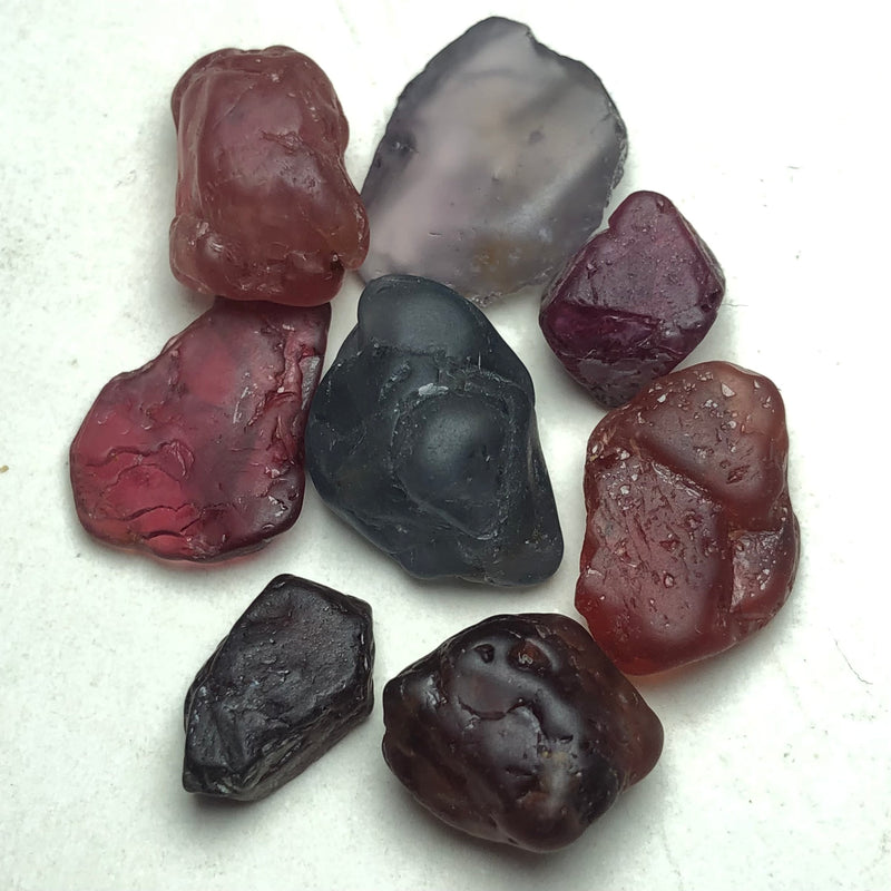46.50 Carats Facet Rough Spinel - Noble Gemstones®