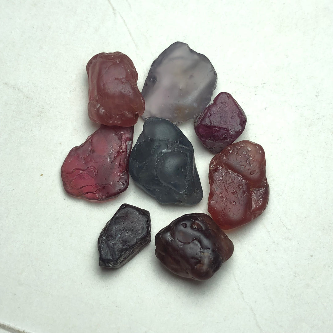 46.50 Carats Facet Rough Spinel - Noble Gemstones®