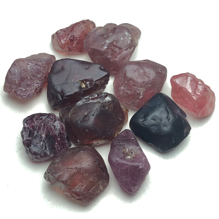 39.40 Carats Facet Rough Spinel - Noble Gemstones®