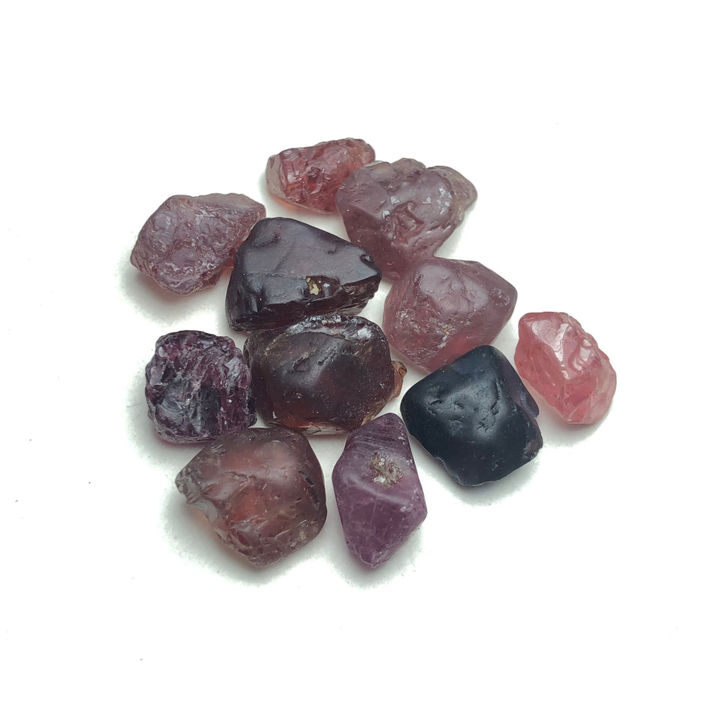 39.40 Carats Facet Rough Spinel - Noble Gemstones®