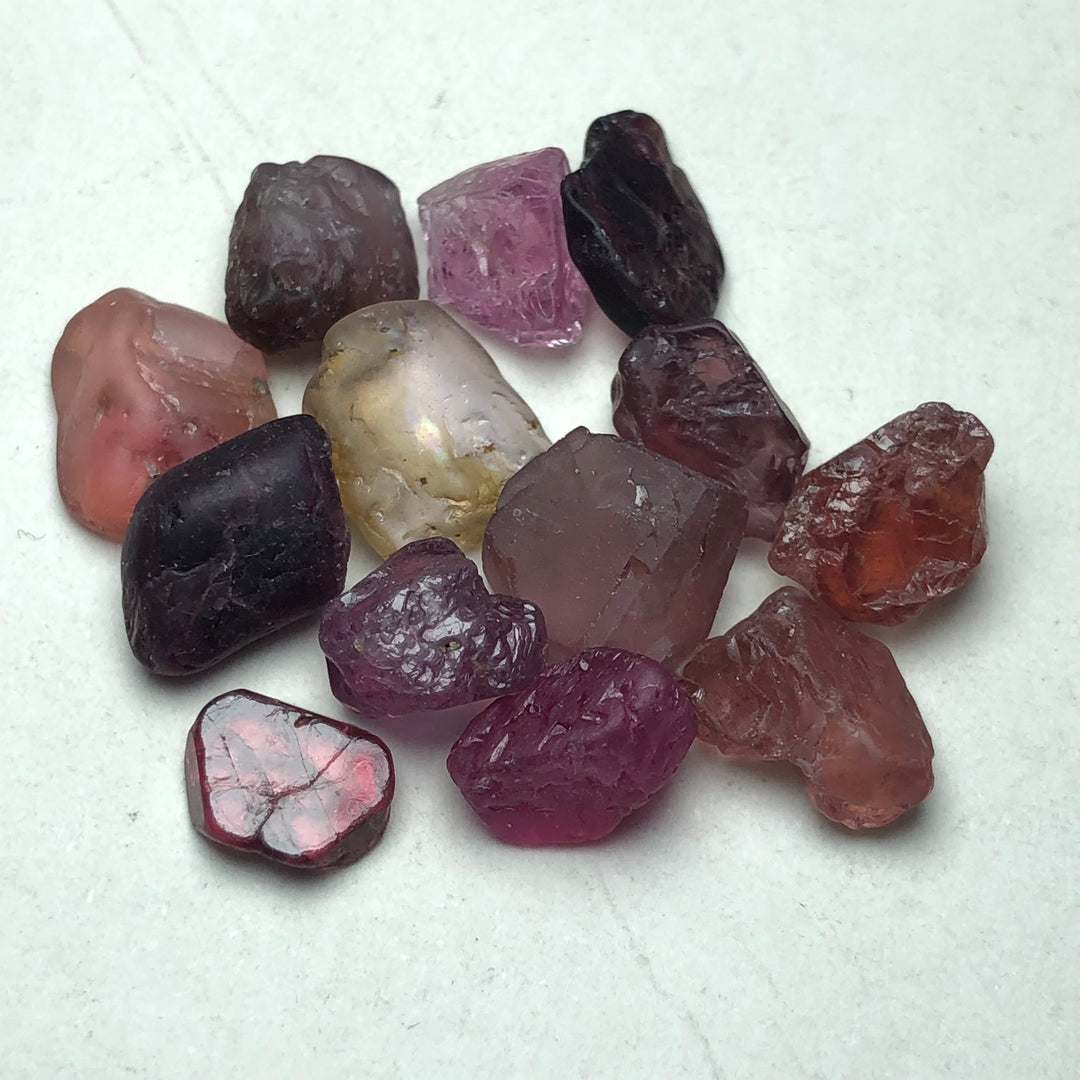 34.65 Carats Facet Rough Spinel - Noble Gemstones®