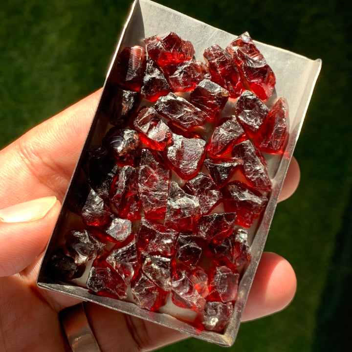 48.73 Grams Facet Rough Red Rhodolite Garnet