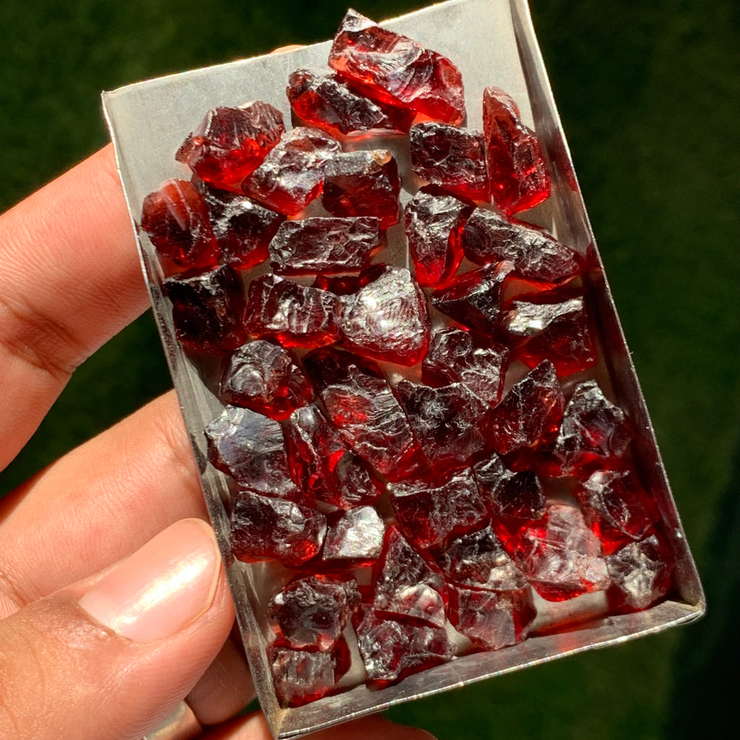 48.73 Grams Facet Rough Red Rhodolite Garnet