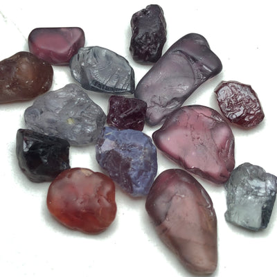 25.65 Carats Facet Rough Spinel - Noble Gemstones®