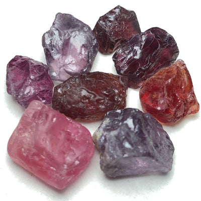 37.35 Carats Facet Rough Spinel - Noble Gemstones®