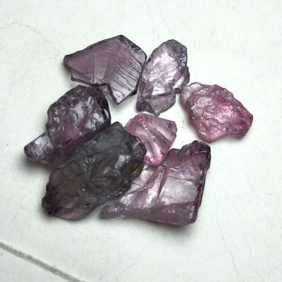 30.40 Carats Facet Rough Spinel - Noble Gemstones®