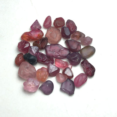 28.70 Carats Facet Rough Spinel - Noble Gemstones®
