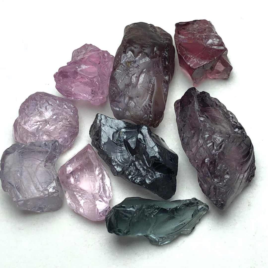 29.05 Carats Facet Rough Spinel - Noble Gemstones®