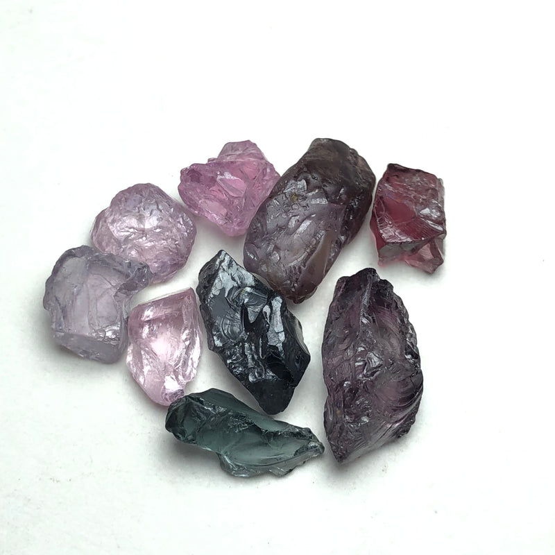 29.05 Carats Facet Rough Spinel - Noble Gemstones®
