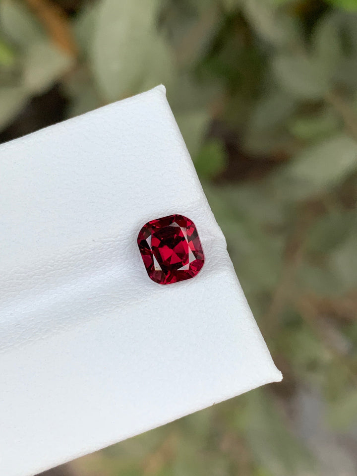 2.10 Carats Faceted Rhodolite Garnet - Noble Gemstones®