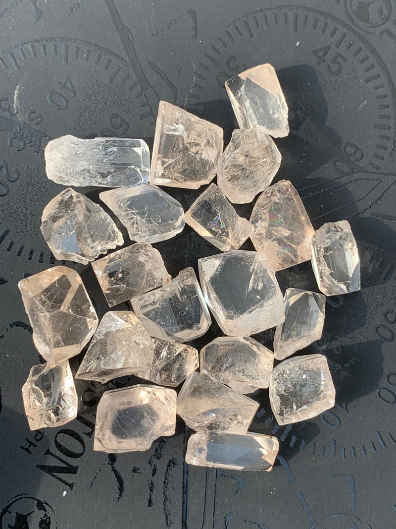 35 Grams Facet Rough Topaz - Noble Gemstones®