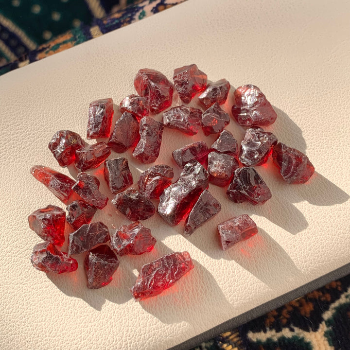 30 Grams Facet Rough Red Rhodolite Garnet