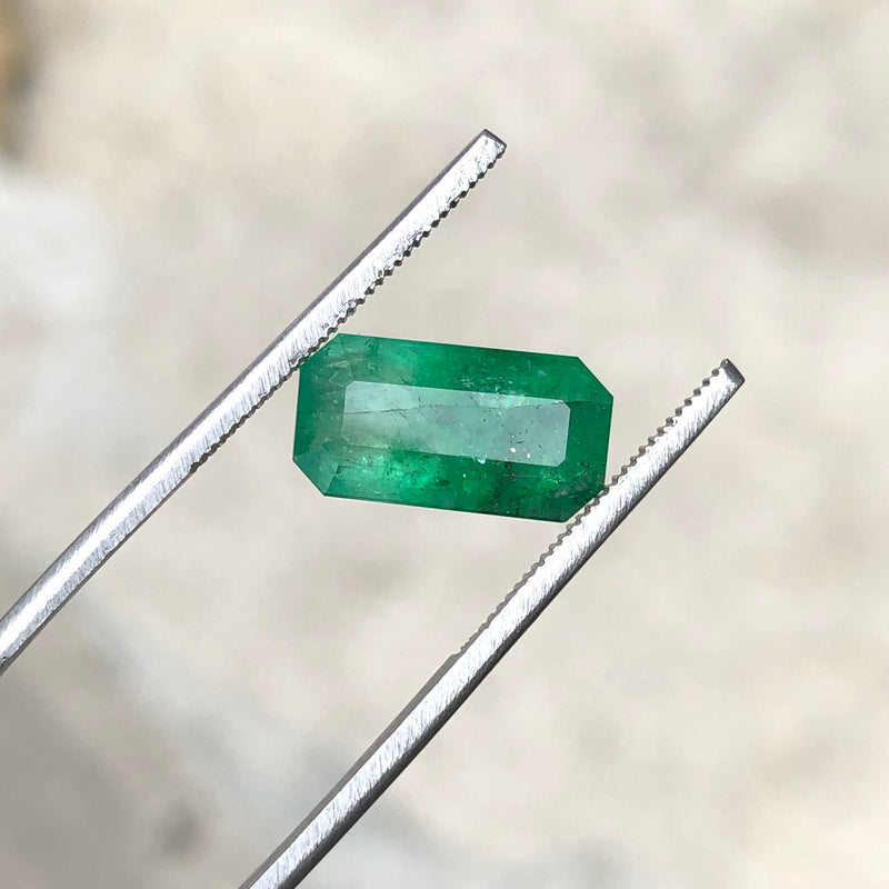 3.60 Carats Faceted Semi-Precious Swat Emerald