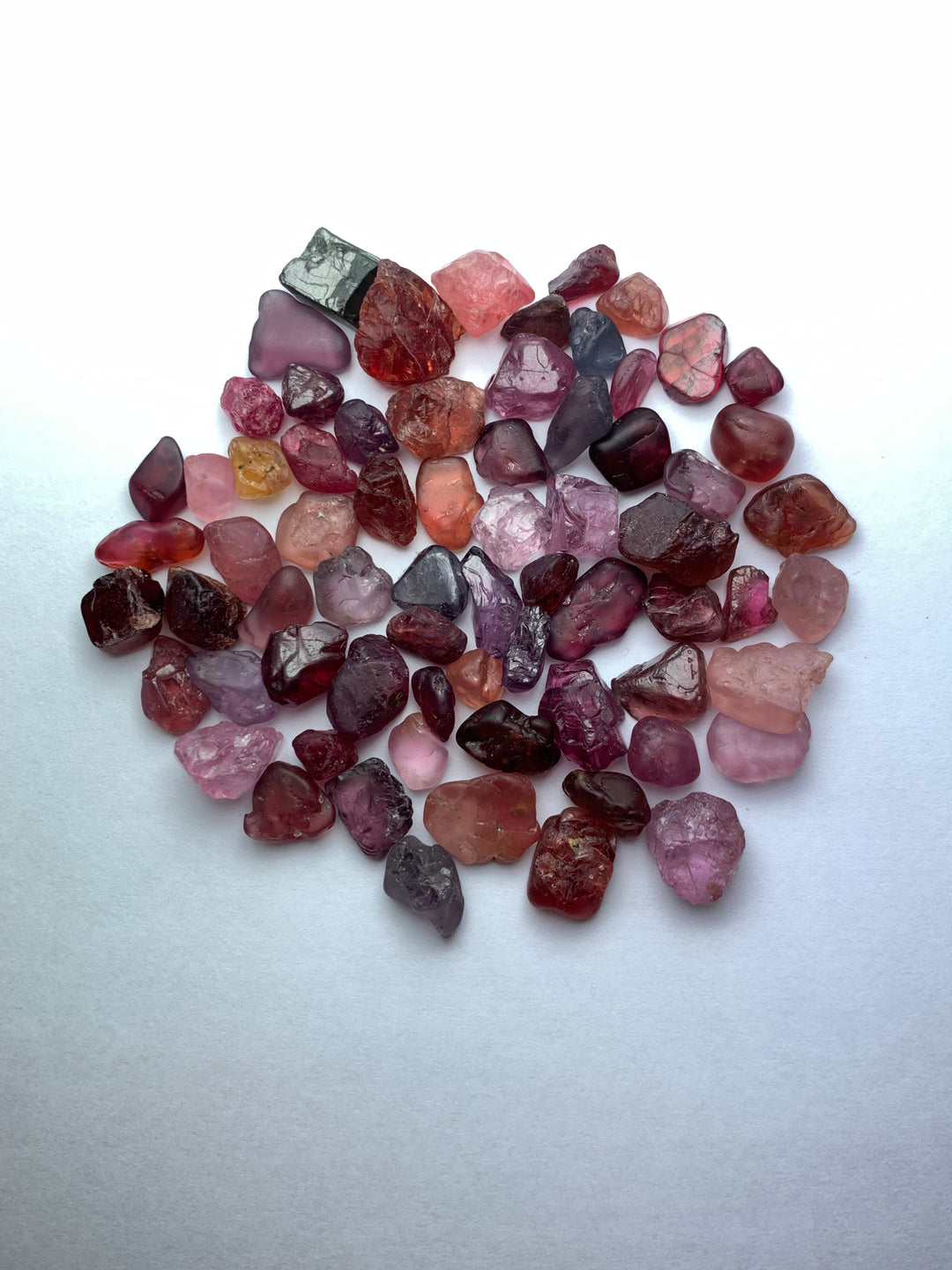 128 Carats Facet Rough Mix Colors Spinel