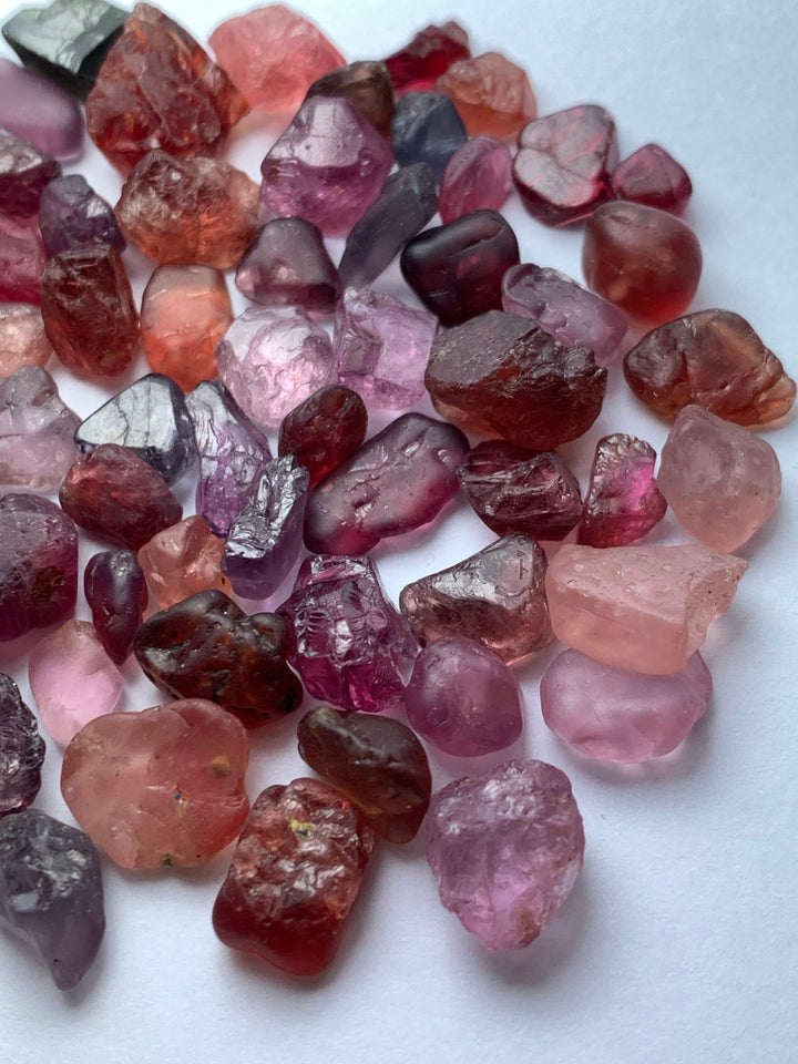 128 Carats Facet Rough Mix Colors Spinel