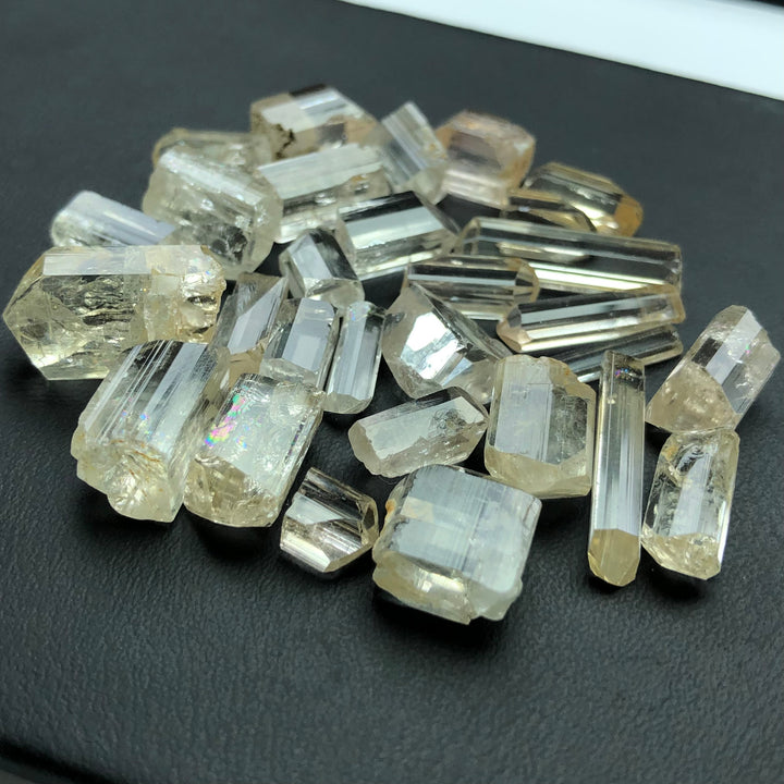 37.72 Grams Facet Rough Golden White Topaz