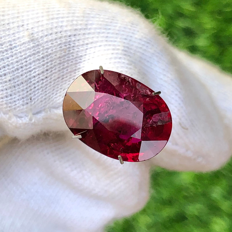 7.20 Carats Faceted Rubellite Tourmaline