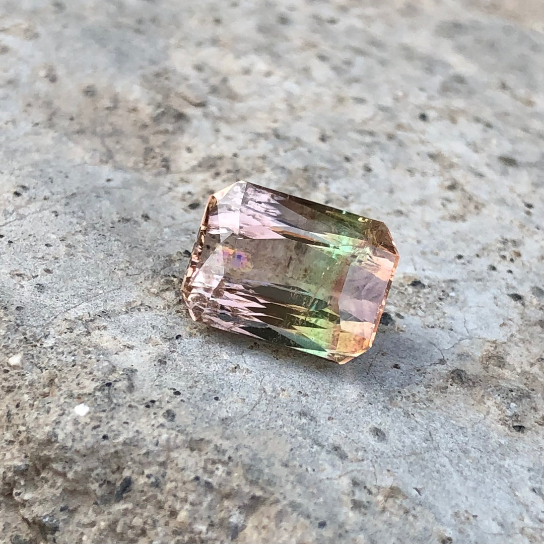 6.55 Carats Faceted Semi-Precious Bi-Color Tourmaline