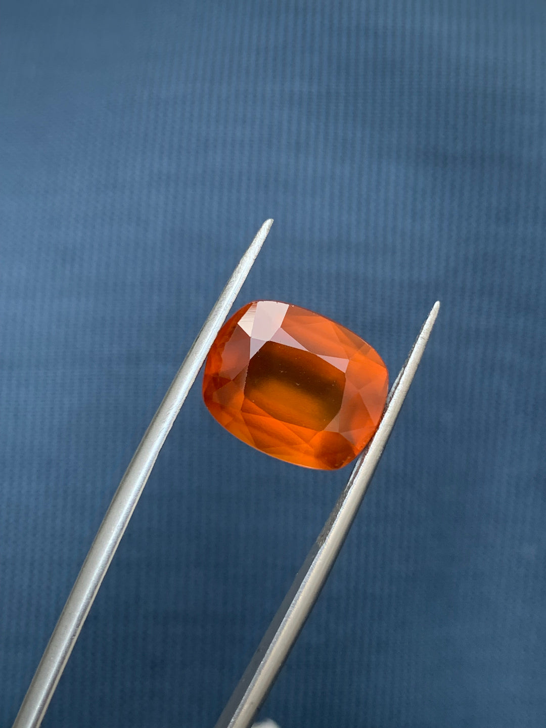 7.20 Carats Faceted Hessonite Garnet - Noble Gemstones®