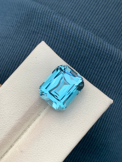 13.05 Carats Faceted Blue Topaz - Noble Gemstones®