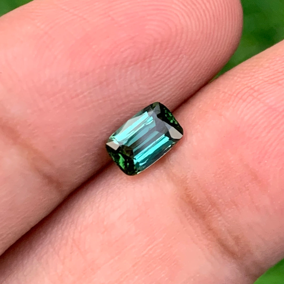 0.75 Carats Faceted Semi-Precious Green Tourmaline