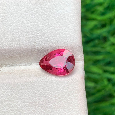 1.35 Carats Faceted Rubellite Tourmaline - Noble Gemstones®