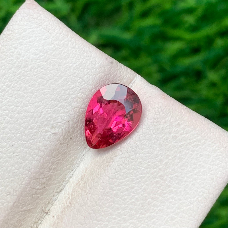 1.35 Carats Faceted Rubellite Tourmaline - Noble Gemstones®