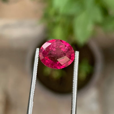 2.70 Carats Faceted Rubellite Tourmaline
