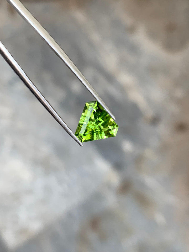 2.15 Carats Faceted Stunning Pakistan Peridot