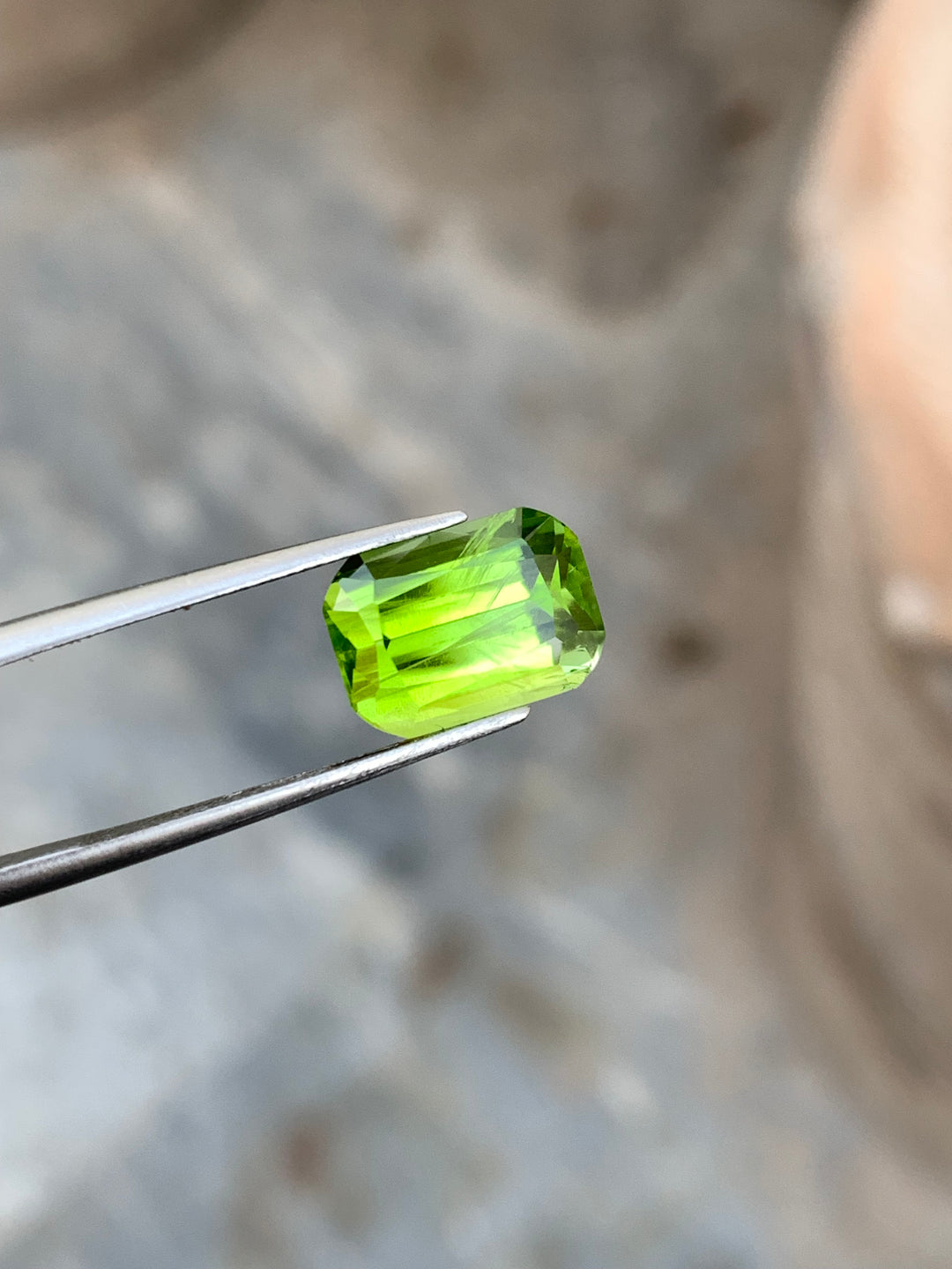 4.65 Carats Faceted Stunning Pakistan Peridot