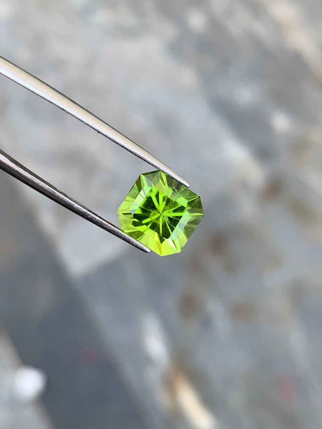 3.40 Carats Faceted Stunning Pakistan Peridot