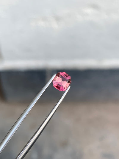 0.70 Carats Faceted Pink Tourmaline