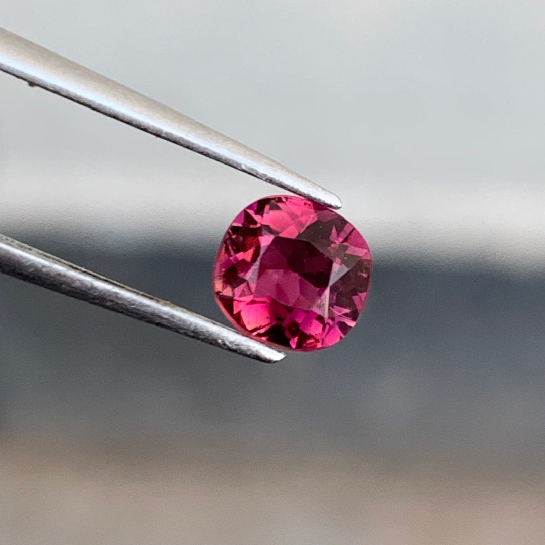 0.60 Carats Faceted Loupe Clean Hot Pink Tourmaline