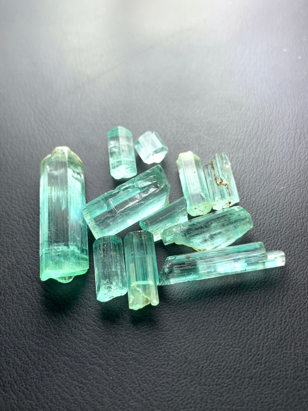 55.50 Carats Facet Rough Beryl Emerald