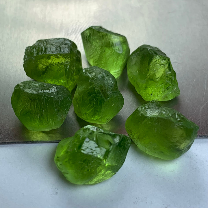 9 Grams Apple Green Facet Grade High Quality Peridots