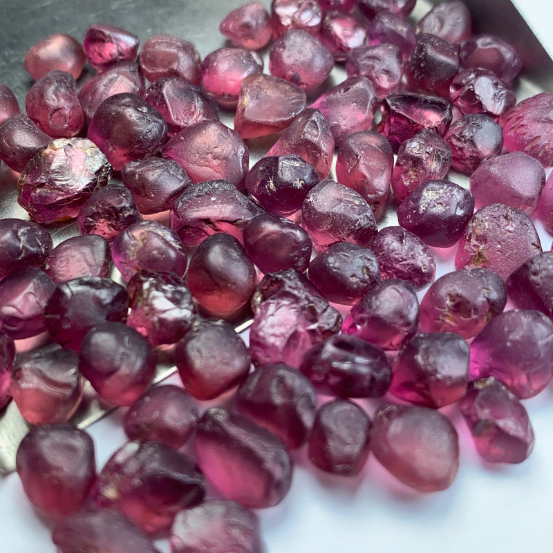 28.37 Grams Facet Grade High Quality Pink Rhodolite Garnet