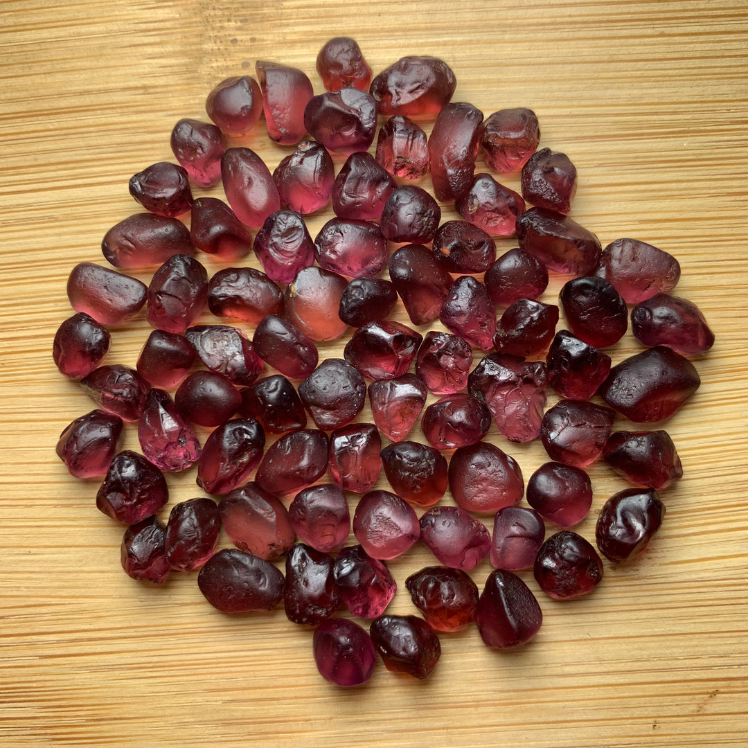 30 Grams Facet Rough Reddish Pink Rhodolite Garnet