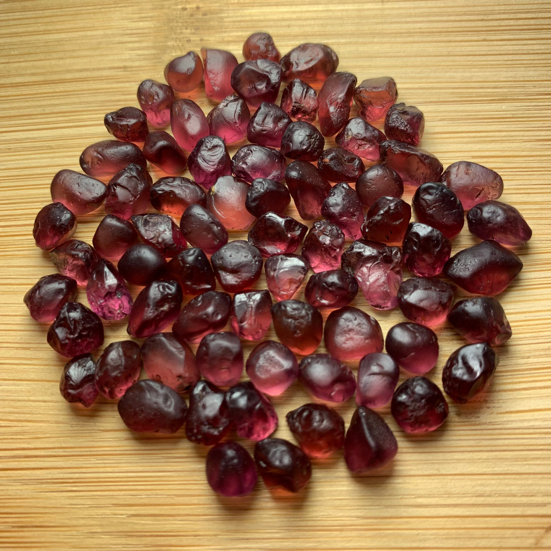 30 Grams Facet Rough Reddish Pink Rhodolite Garnet