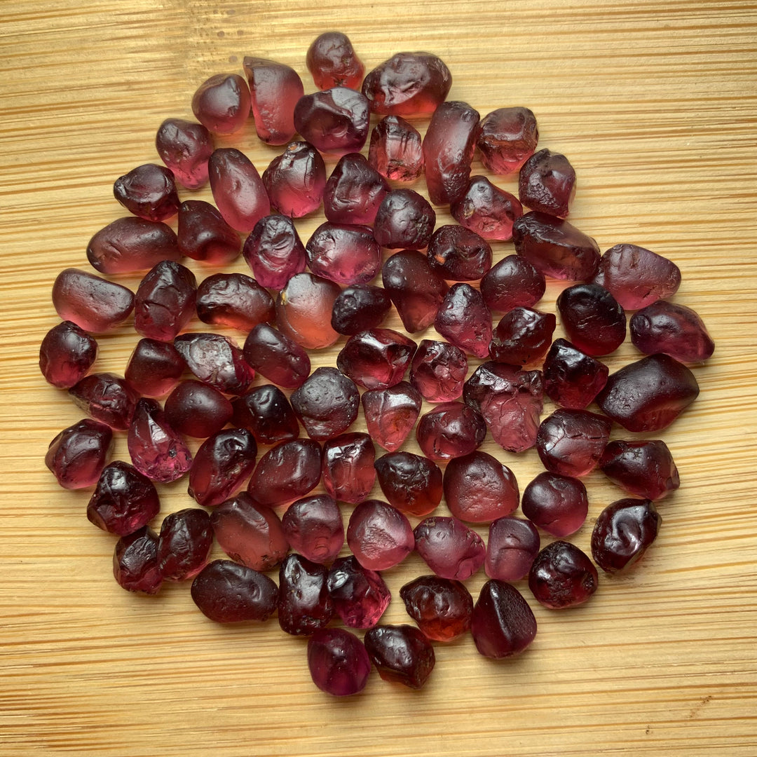 30 Grams Facet Rough Reddish Pink Rhodolite Garnet