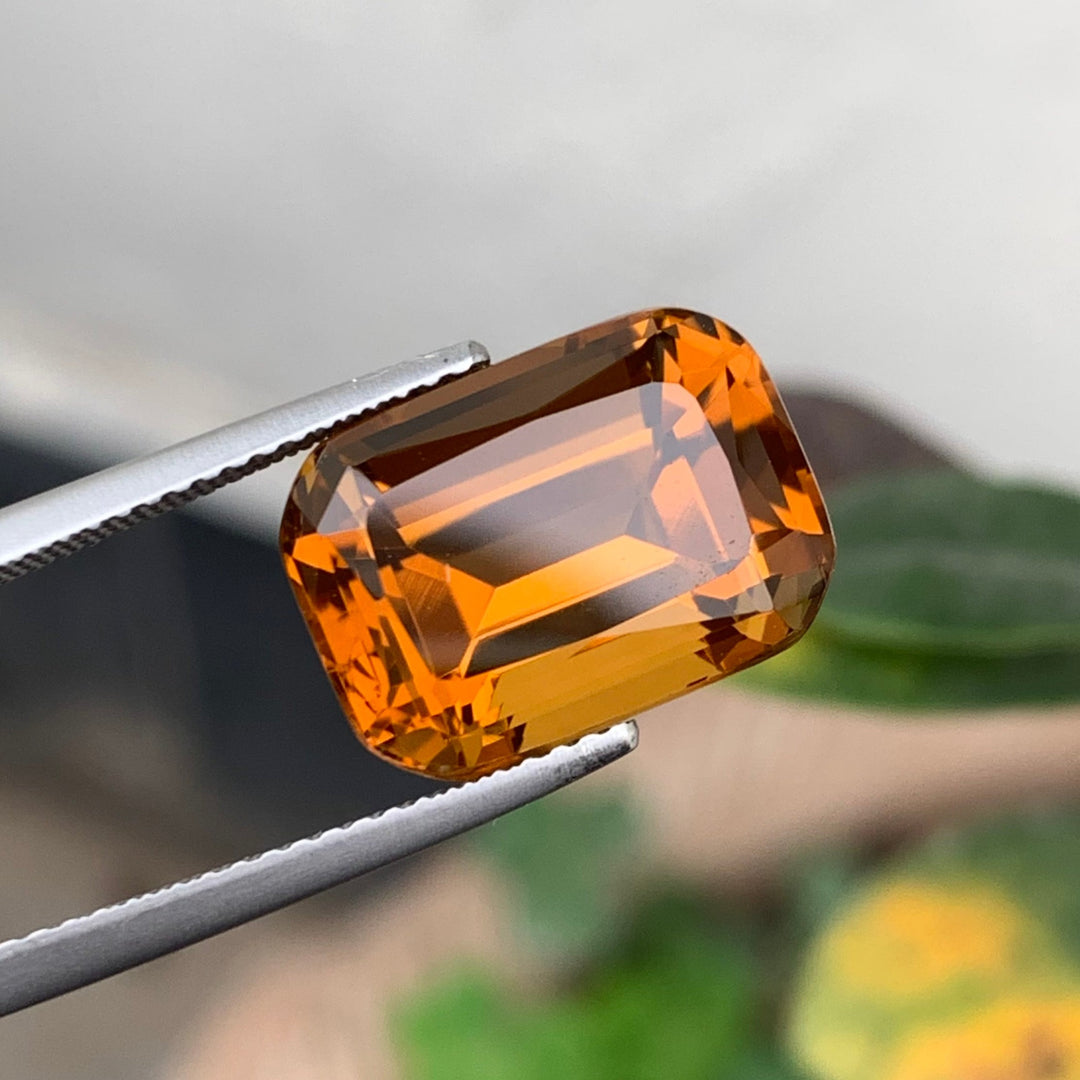 8.25 Carats Faceted African Bright Citrine