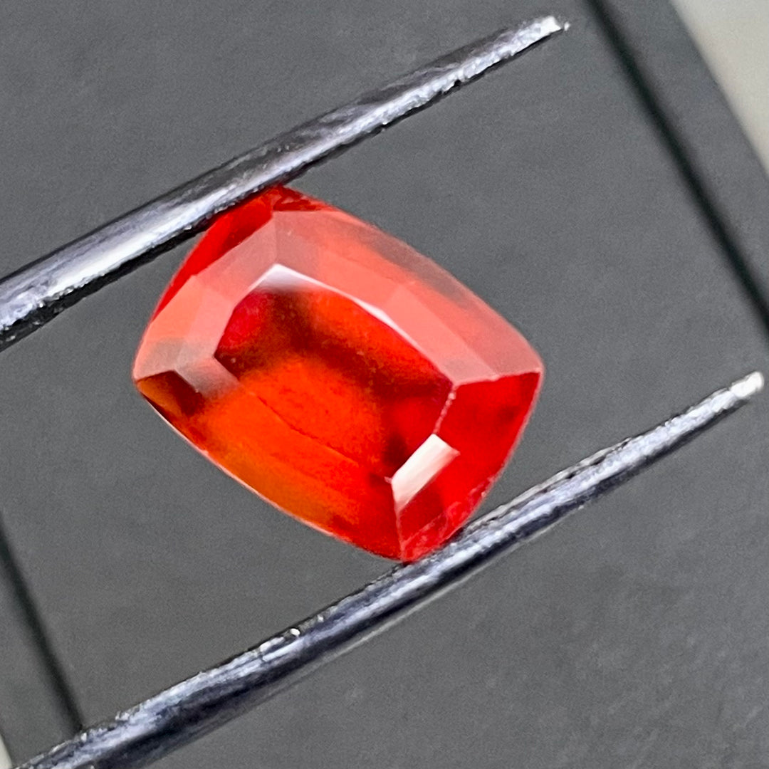 4.90 Carats Faceted Hessonite Garnet - Noble Gemstones®