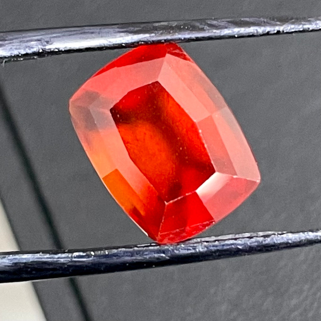 4.90 Carats Faceted Hessonite Garnet - Noble Gemstones®